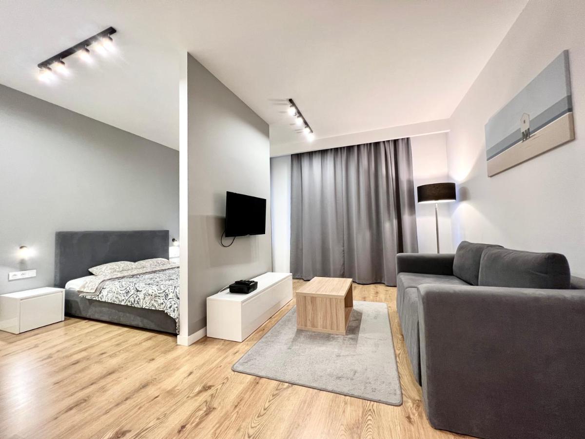 K22 Large Apart Slawinska 509 Варшава Екстериор снимка